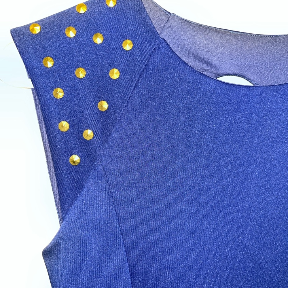 Open Back Dress - Picture 3 of 4